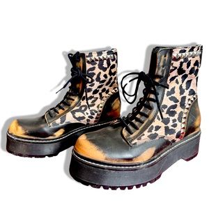 Steve Madden Platform Boots